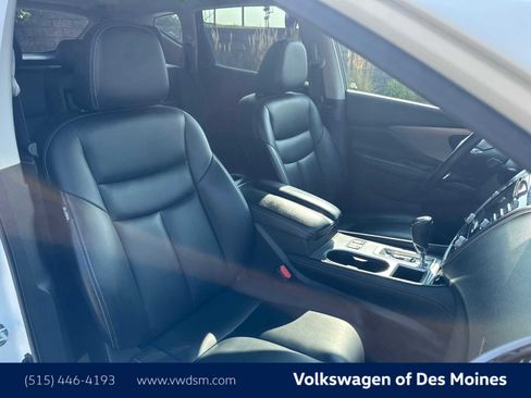 Used 2023 Nissan Murano SV image 26