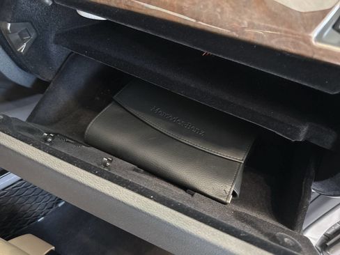 Used 2013 Mercedes-Benz E 350 4MATIC Sedan w/ Premium 1 Pkg image 41