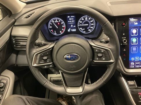 Used 2022 Subaru Outback Premium image 18