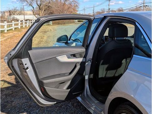 Used 2018 Audi A4 2.0T Premium Plus w/ Premium Plus Package image 10