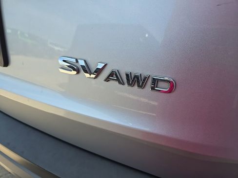 Used 2023 Nissan Rogue SV AWD/4WD image 20