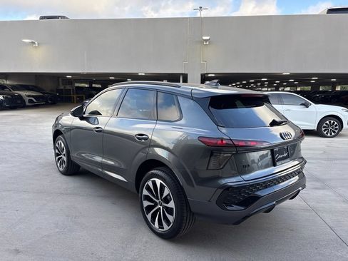 New 2026 Audi Q3 quattro 2.0T AWD/4WD image 8