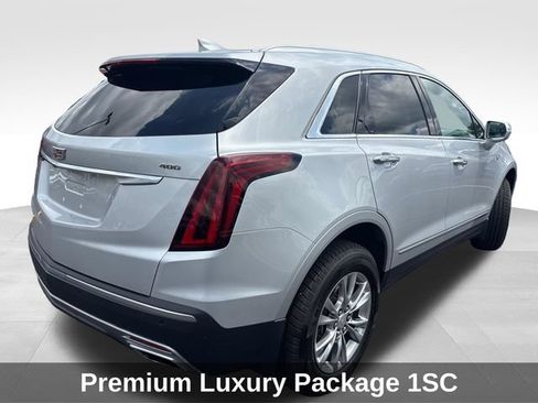 Used 2020 Cadillac XT5 Premium Luxury FWD image 6