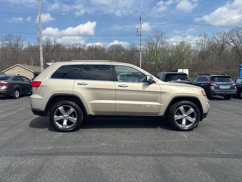 Used 2014 Jeep Grand Cherokee Limited w/ Luxury Group II image 8