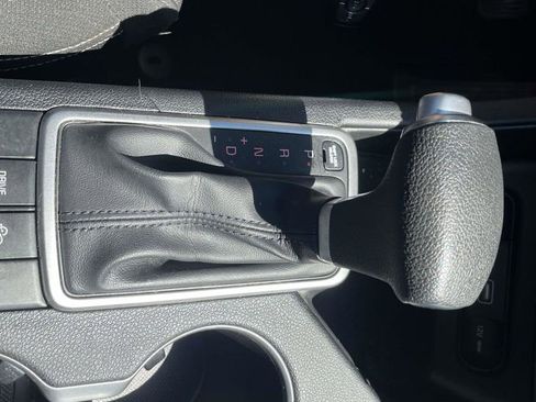 Used 2019 Kia Sportage LX w/ LX Popular Package FWD image 17
