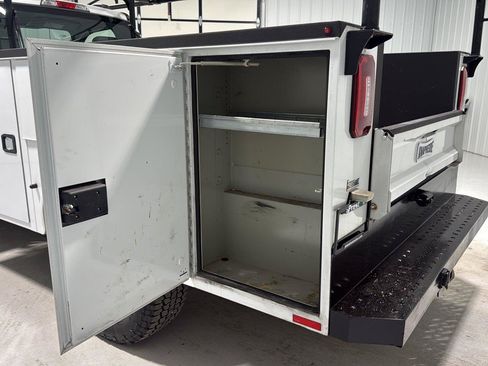 Certified 2023 Ford F350 XL RWD image 17