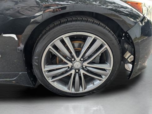 Used 2015 INFINITI Q50 Premium w/ Deluxe Touring Package image 26