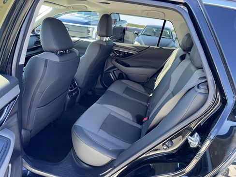 Used 2020 Subaru Outback Onyx Edition XT w/ Tech Package 2 image 15