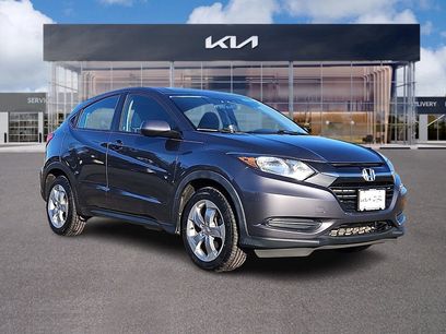 Used 2017 Honda HR-V LX