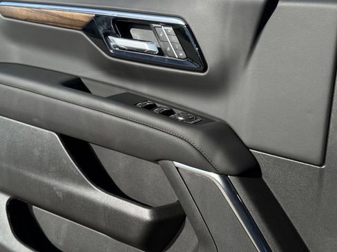 New 2026 Chevrolet Tahoe High Country image 22