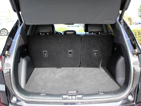 Used 2023 Ford Escape ST-Line w/ Tech Pack #1 AWD/4WD image 16