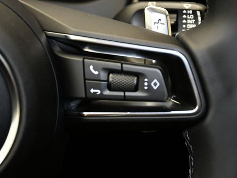 New 2026 Porsche Macan AWD/4WD image 35