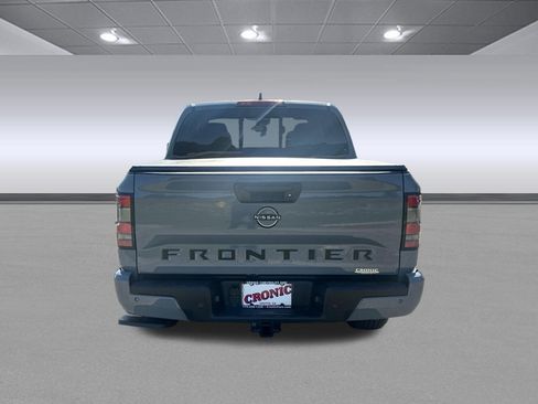 Used 2026 Nissan Frontier SV w/ All-Weather Content Package RWD image 4