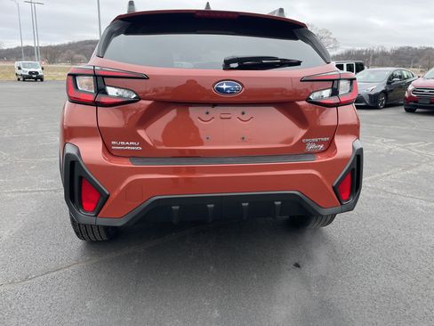 Used 2024 Subaru Crosstrek 2.0i Premium w/ Popular Package #3 image 4