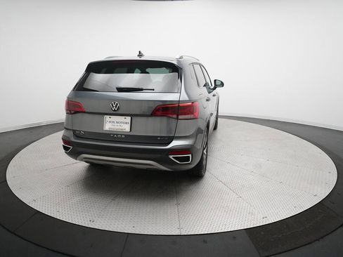 Used 2022 Volkswagen Taos SE image 34