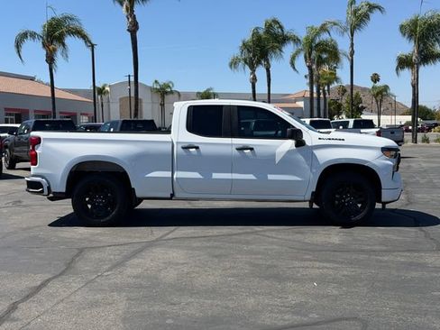 Used 2023 Chevrolet Silverado 1500 Custom w/ LPO, Dark Essentials Package RWD image 4