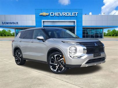 Used 2023 Mitsubishi Outlander SE