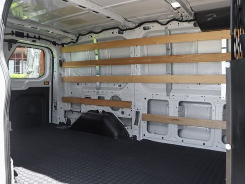 Used 2025 Ford Transit 250 Low Roof w/ Exterior Upgrade Package RWD image 15