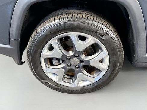 Used 2017 Jeep Compass Limited image 38