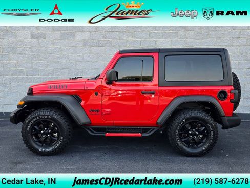 Used 2022 Jeep Wrangler Sport AWD/4WD image 2
