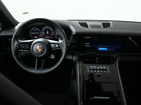 Used 2026 Porsche Panamera 4 AWD/4WD image 17