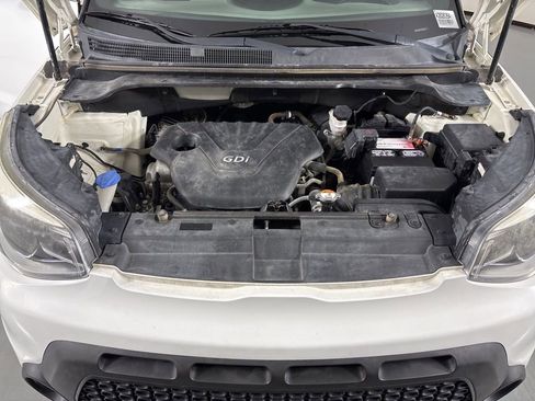 Used 2015 Kia Soul image 37