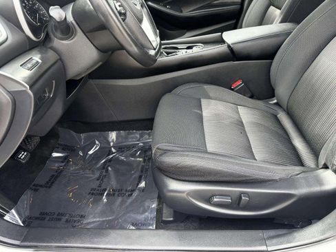 Used 2020 Nissan Maxima 3.5 S w/ Floor Mat Group image 15