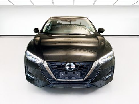Used 2023 Nissan Sentra SR w/ SR Premium Package FWD image 2