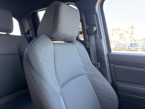 Used 2025 Toyota Tacoma SR image 23