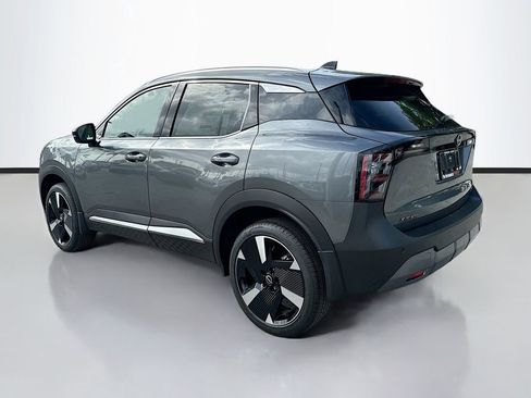 New 2026 Nissan Kicks SR image 6