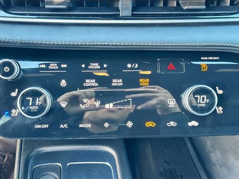 Used 2023 INFINITI QX60 Autograph image 17