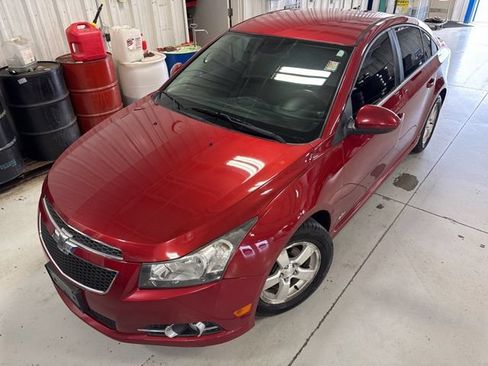 Used 2014 Chevrolet Cruze LT w/ RS Package FWD image 23