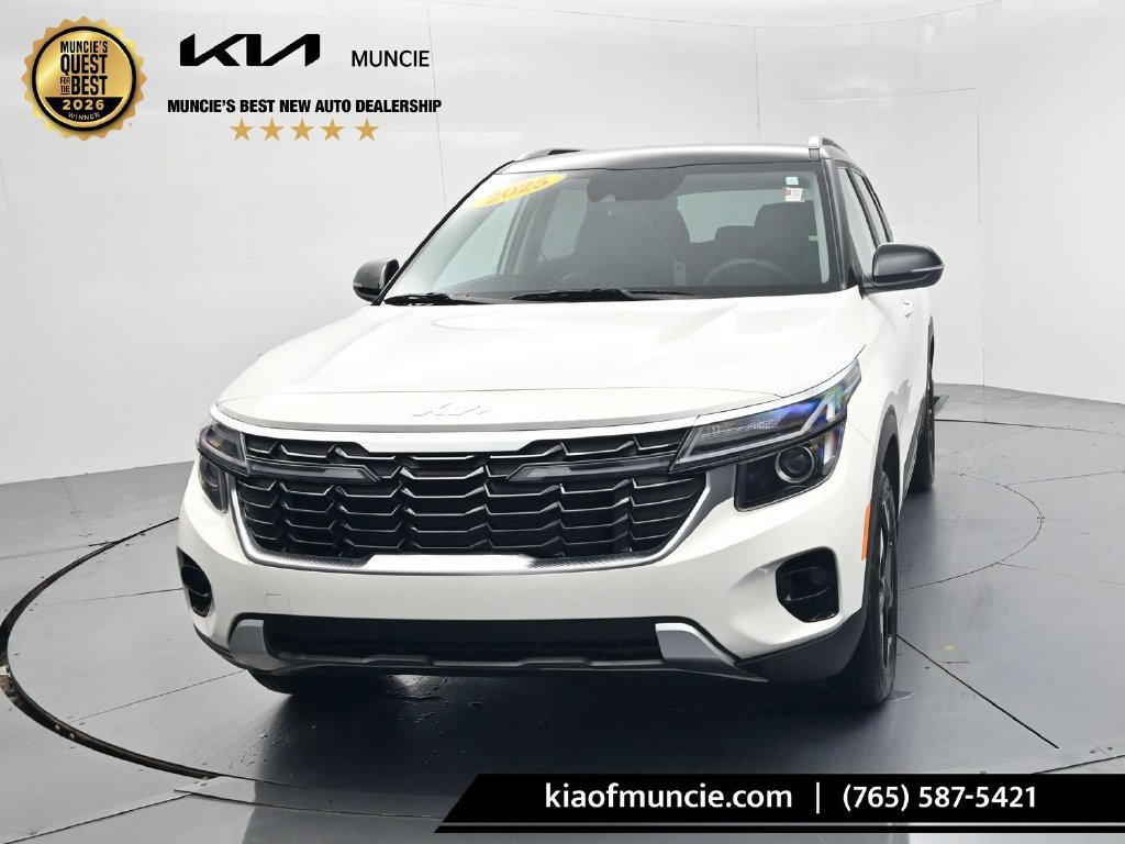 Certified 2025 Kia Seltos S FWD image 3
