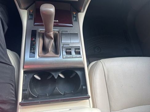 Used 2018 Lexus GX 460 Premium w/ Premium Package AWD/4WD image 24