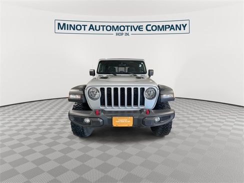 Certified 2023 Jeep Gladiator Rubicon w/ Cold Weather Group image 3