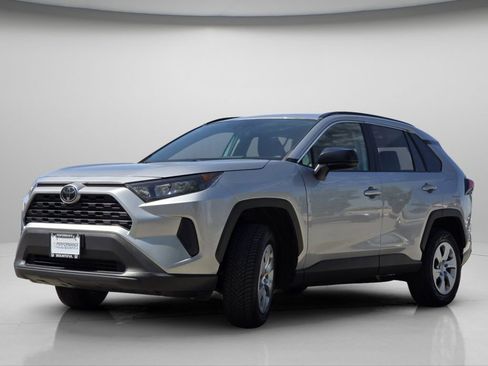 Used 2020 Toyota RAV4 LE w/ All Weather Liner Package AWD/4WD image 13
