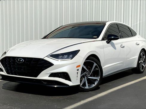 Used 2022 Hyundai Sonata SEL Plus image 1