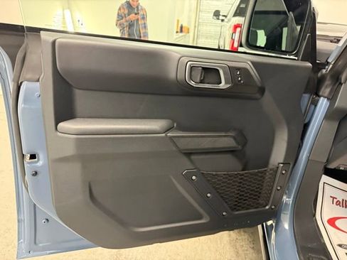 New 2025 Ford Bronco Badlands image 13