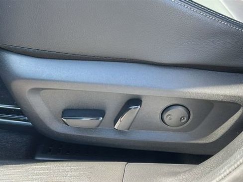 Certified 2023 Nissan Rogue SL w/ SL Premium Package AWD/4WD image 10