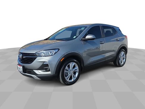 Used 2023 Buick Encore GX Preferred w/ Cold Weather Comfort Package FWD image 4