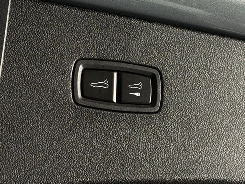 New 2026 Porsche Cayenne Coupe image 18