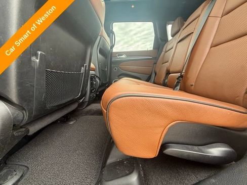 Used 2018 Jeep Grand Cherokee Summit w/ Platinum Series Group AWD/4WD image 30