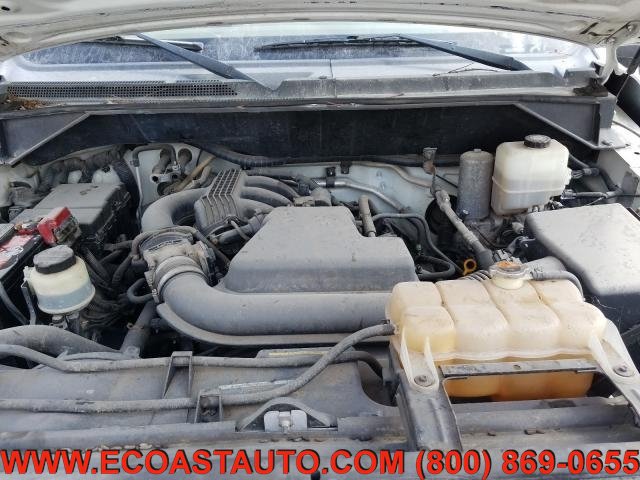 Used 2012 Nissan NV 2500 S w/ Side Curtain Airbag Pkg RWD image 6