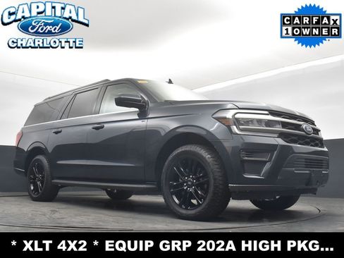 Used 2024 Ford Expedition Max XLT image 18