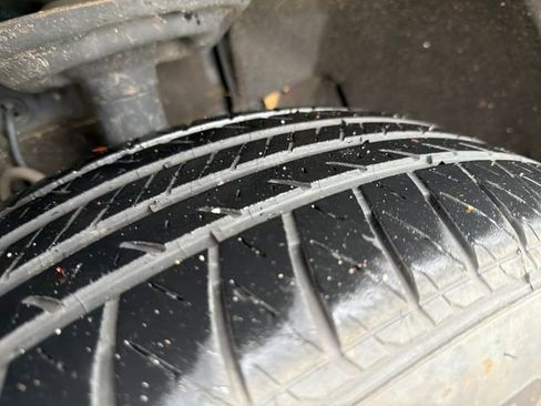 Used 2021 Toyota RAV4 XLE image 29