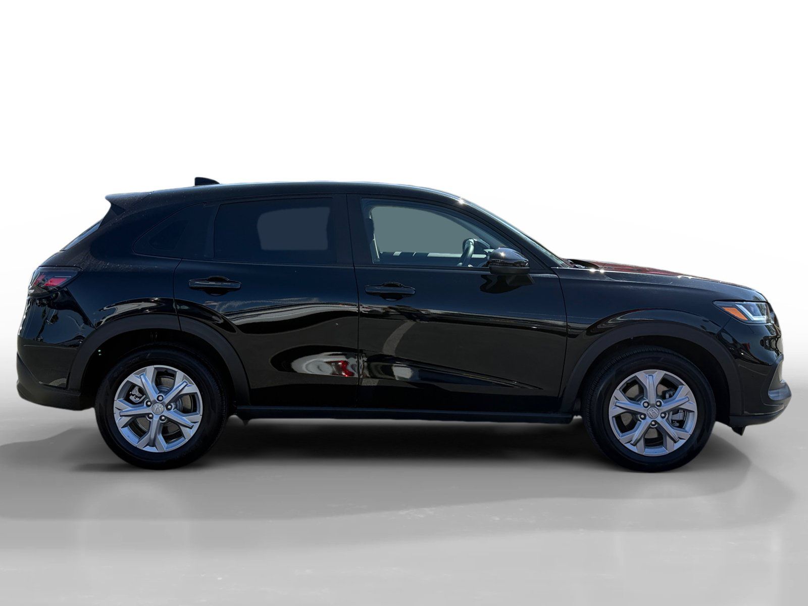 Certified 2025 Honda HR-V LX image 6