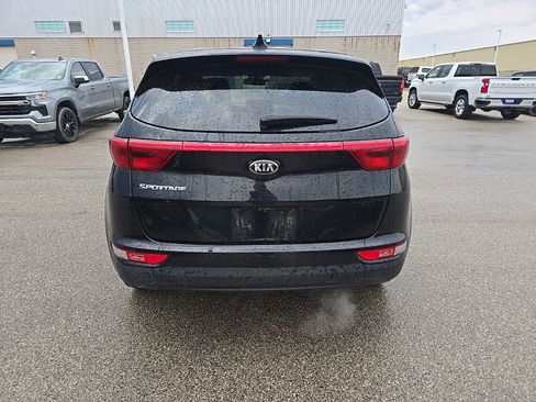 Used 2019 Kia Sportage LX image 4
