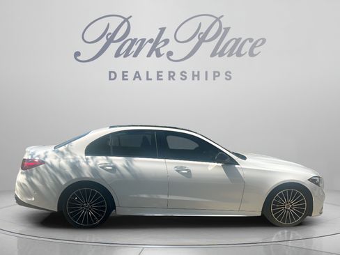 Used 2025 Mercedes-Benz C 300 Sedan image 6
