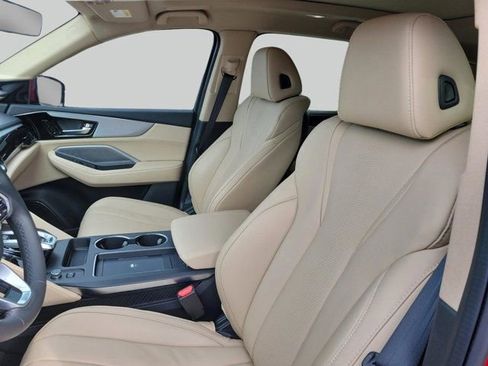 Used 2025 Acura MDX FWD w/ Technology Package image 11