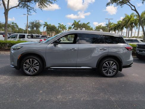 Used 2026 INFINITI QX60 Luxe w/ Cargo Package FWD image 7